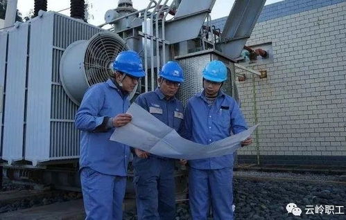 全國(guó)勞動(dòng)模范 南方電網(wǎng)云南電網(wǎng)有限責(zé)任公司昆明供電局李輝 技術(shù)的價(jià)值就是讓麻煩不再麻煩 新聞動(dòng)態(tài) 云南頻道